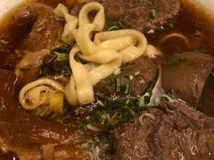天下三绝牛肉面-天下三绝 牛肉面/红酒