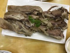 -达吾手抓美食城总部(义乌店)