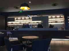 -瑞幸咖啡(宝华国际广场店)