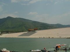 景点-十三陵水库