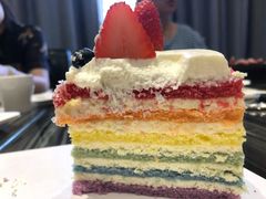 彩虹蛋糕-巴黎贝甜(印象城店)
