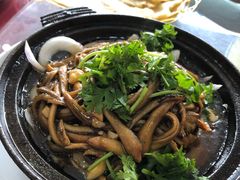 -魏四小鱼锅贴王