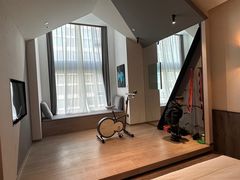-上海虹桥中心爱琴海亚朵S酒店