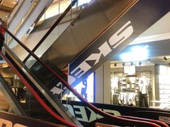 -北京利生体育商厦