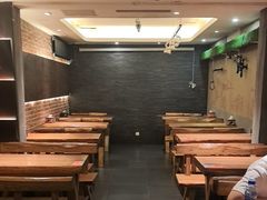 -万记麻辣烫国展总店