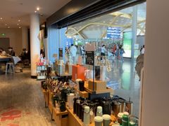 -星巴克(昆明机场III店)