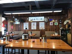 大堂-何太太馄饨面铺(大浒东苑店)