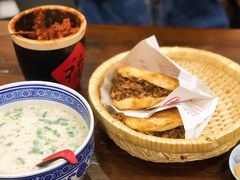 -穆得·老周家牛肉烧饼(普利街店)
