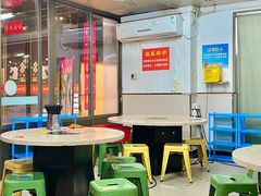 -华威达牛庄(黄埔大道西店)