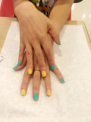 点击看大图 孔雀手(庆东店)-孔雀手美甲美睫护理
