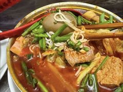 -铁锅哥米线