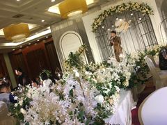 -潇湘华天大酒店-湘·悦美食街(芙蓉中路店)