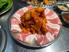 -马路牙子烧烤音乐酒馆(望京店)