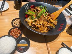 -风光老灶麻辣香锅(大成路翠微百货店)