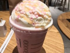 -星巴克臻选(上海中环广场2F店)