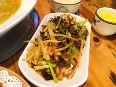 -又见炊烟．纳西小院云南菜