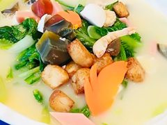 -皇冠明珠鱼翅楼(水上公园店)
