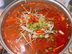 辛牛骨火锅-KCOOKING概念韩餐(世茂52+店)