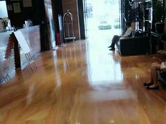 -武汉光谷广场杨家湾地铁站怡程酒店