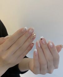 -IDO美甲美睫