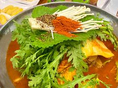-喇喇排骨火锅·传统韩式脊骨汤(望京西园总店)