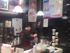 -茶颜悦色(岳麓山顶店)