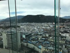 -官房大酒店-玉龙旋宫观景餐厅