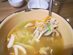 野生菌菇汤-炊烟·山房菜