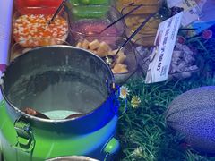 -涨巢·潮玩水疗局