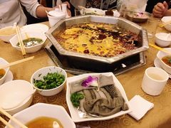 -山城年华老火锅(玉林店)