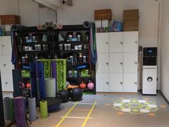 -RM GYM健身私教馆(白云元立方创意园店)