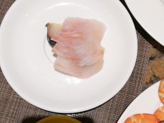 鲷鱼刺身-三英温泉度假酒店-自助餐厅