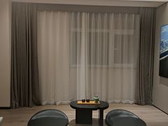 -西安大雁塔科技大学地铁站亚朵酒店