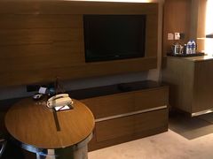 -上海滴水湖皇冠假日酒店