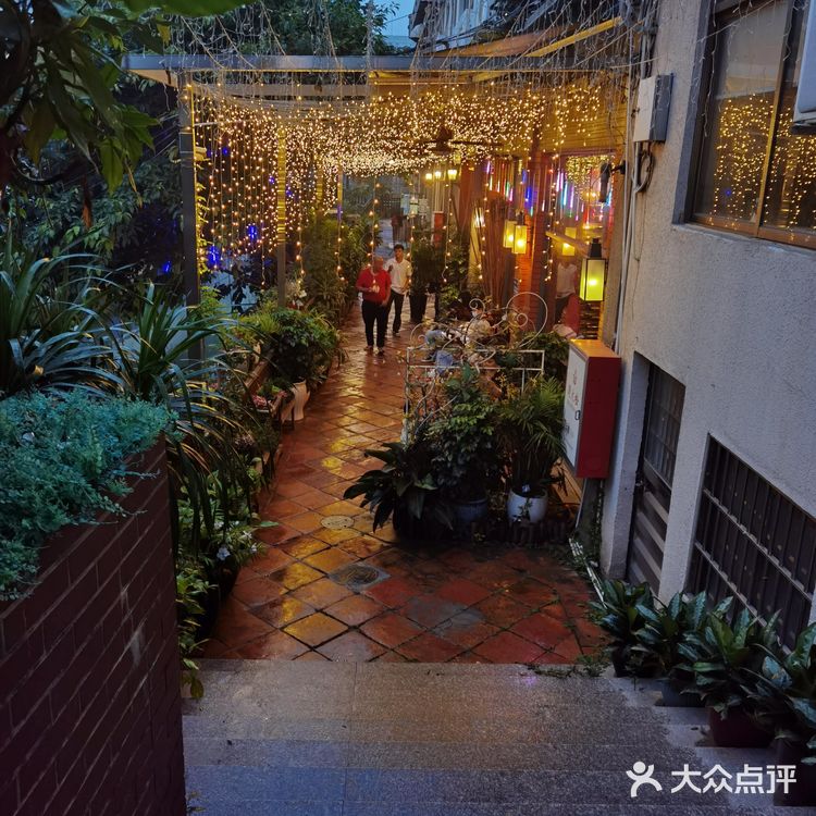 ✨小榄下沉式花园餐厅