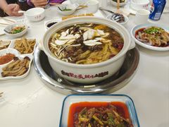 -土连锅·现熬养生汤锅(梁家巷店)