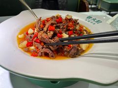 -费大厨辣椒炒肉(高铁吾悦广场店)