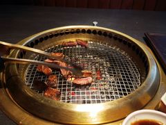 -铭牛烧肉·和牛海鲜自助(高新月牙湖店)