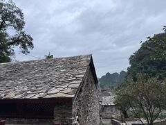 -高荡千年布依古寨旅游景区