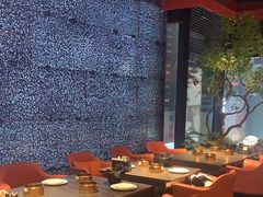 -雍容荟帝王蟹活龙虾展台自助(IFS黑金店)