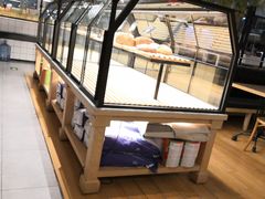 面包甜点陈列柜-托斯卡纳烘焙意大利餐厅(五天地店)