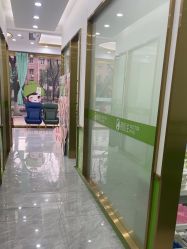 -苗医生专业祛痘·皮肤管理