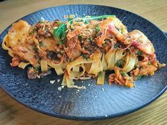 南洋大虾龙利鱼宽面-HELLO 27 意面·沙拉·帕尼尼