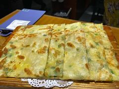 葱油饼-95号酱骨·一块豆腐(展春园西路店)