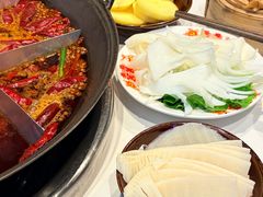 -卤校长老火锅(沙坪坝直营店)