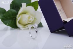 -威德钻石-克拉钻大本营(南京东路店)