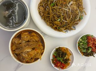 长沙米粉D一站！本地人私藏的“嗦粉天堂”