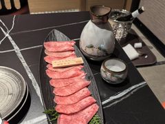 -山川小町·极番烧肉(新地假日广场店)