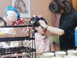 点击看大图 -盘子女人坊古装写真摄影(南京总店)