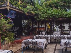 -拾光音乐餐酒吧(告庄星光夜市店)